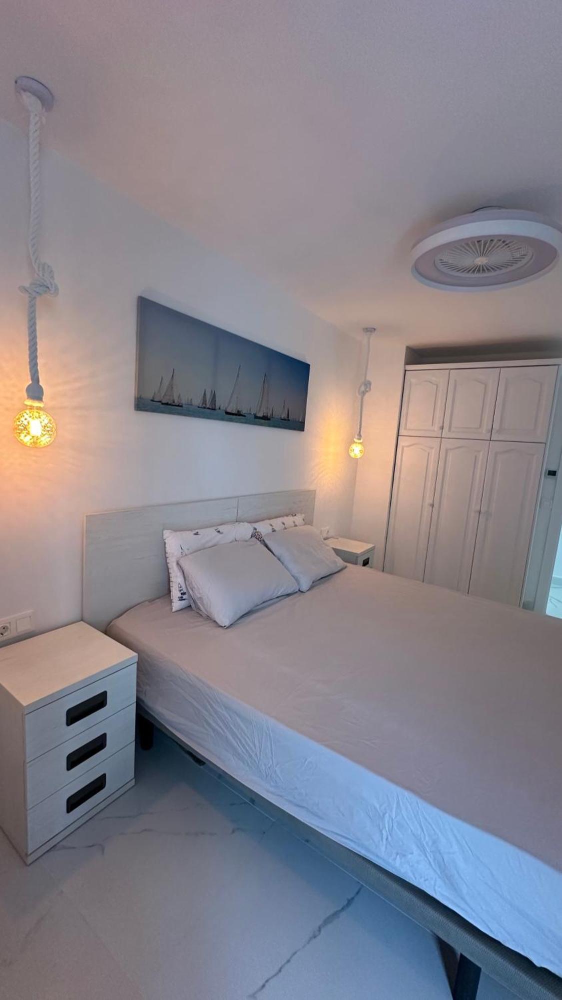 Seaview 2 Bed Apart , 30M From Playa Arenal, Garage Apartment Calpe Exterior photo
